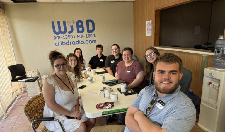 Feira de Negócios agita Little Egypt! Prepare-se para um evento imperdível na noite de quarta-feira!